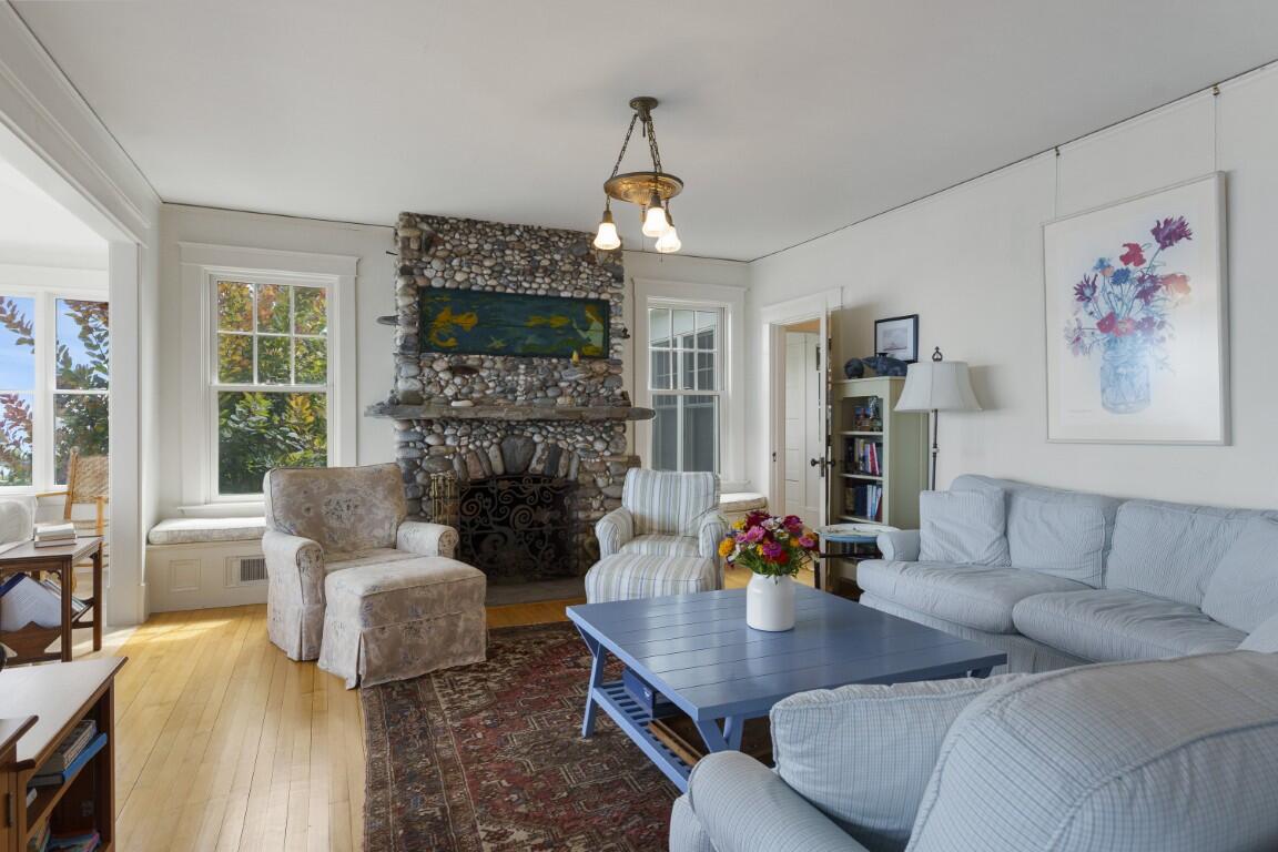 7 Bayberry Lane Southport ME 04576