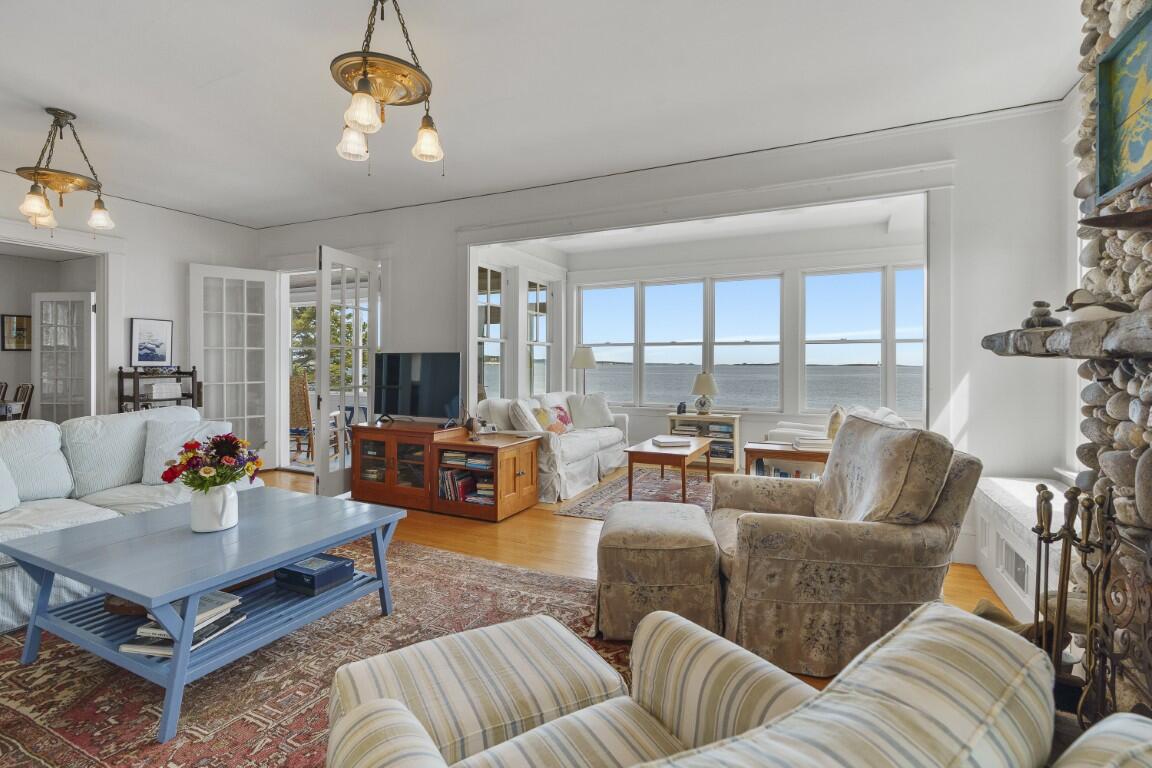 7 Bayberry Lane Southport ME 04576