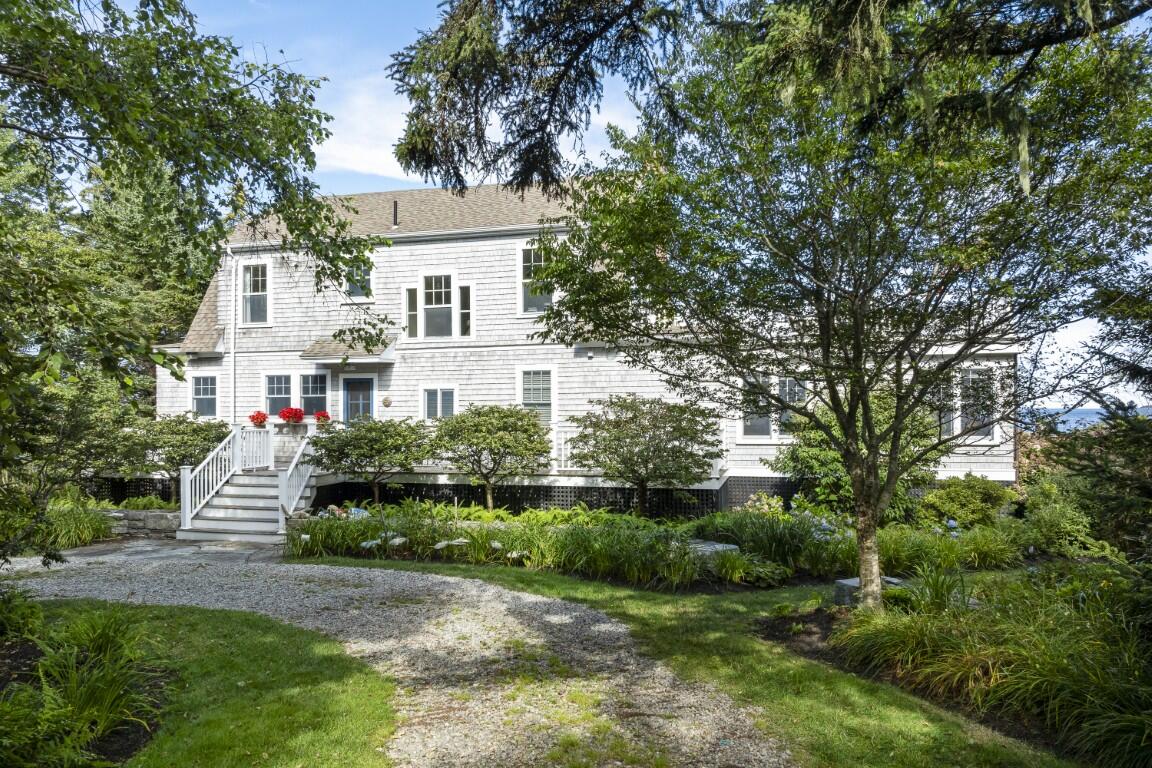 7 Bayberry Lane Southport ME 04576