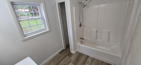 31 Sodom Road Hebron ME 04238