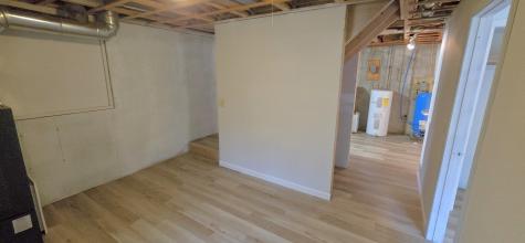 31 Sodom Road Hebron ME 04238