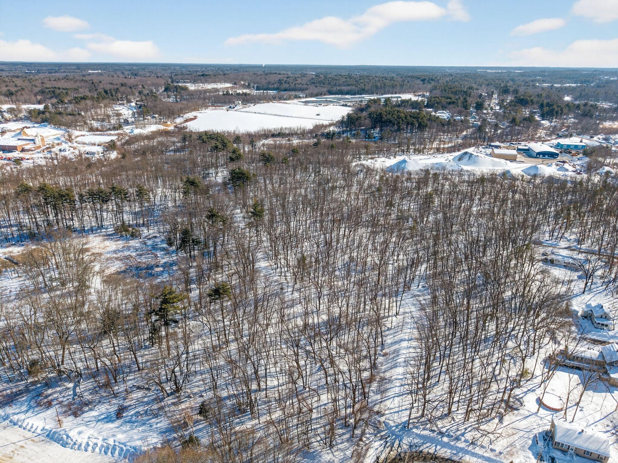 87 Pioneer Avenue Sanford ME 04073