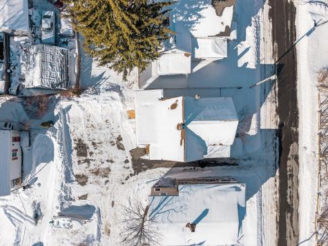 87 Pioneer Avenue Sanford ME 04073