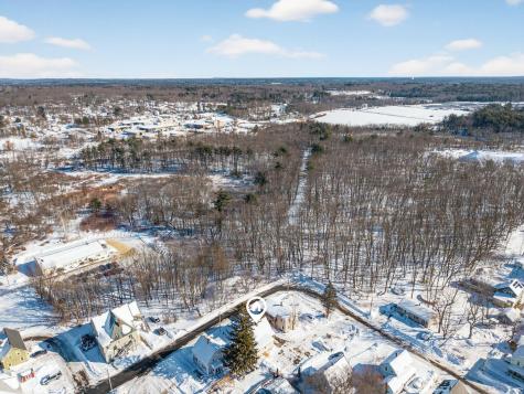 87 Pioneer Avenue Sanford ME 04073