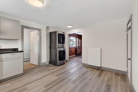 87 Pioneer Avenue Sanford ME 04073