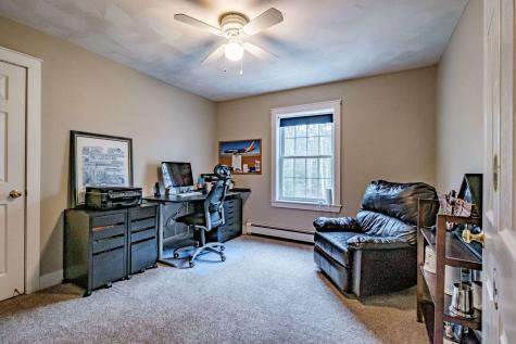 20 Kimberley Circle Brunswick ME 04011