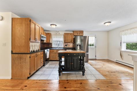 19 Wing Street Lisbon ME 04252