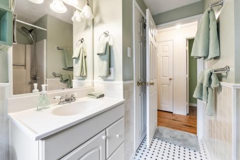 19 Wing Street Lisbon ME 04252