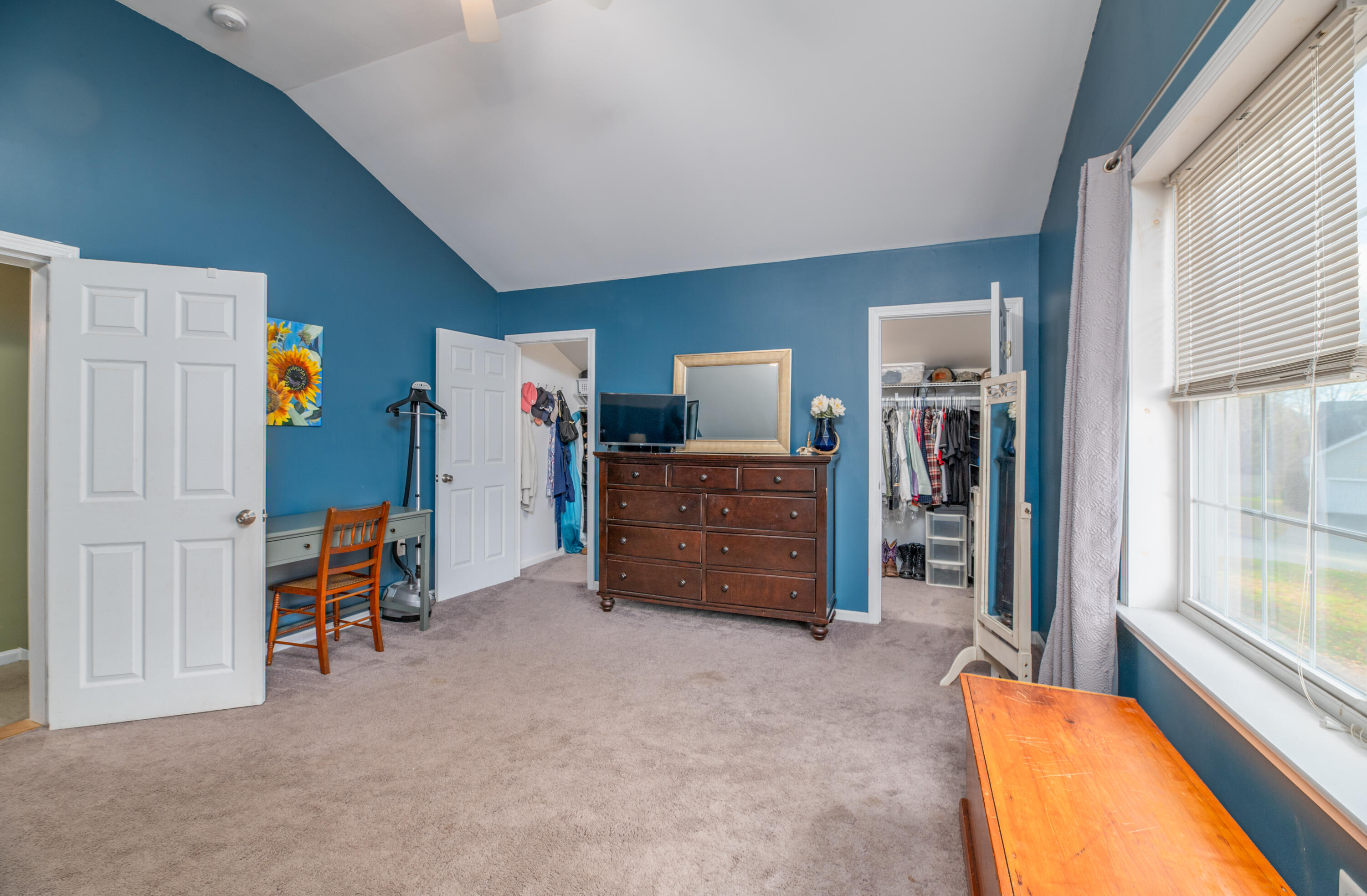 12 St James Place Lewiston ME 04240