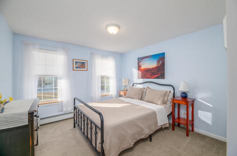 12 St James Place Lewiston ME 04240