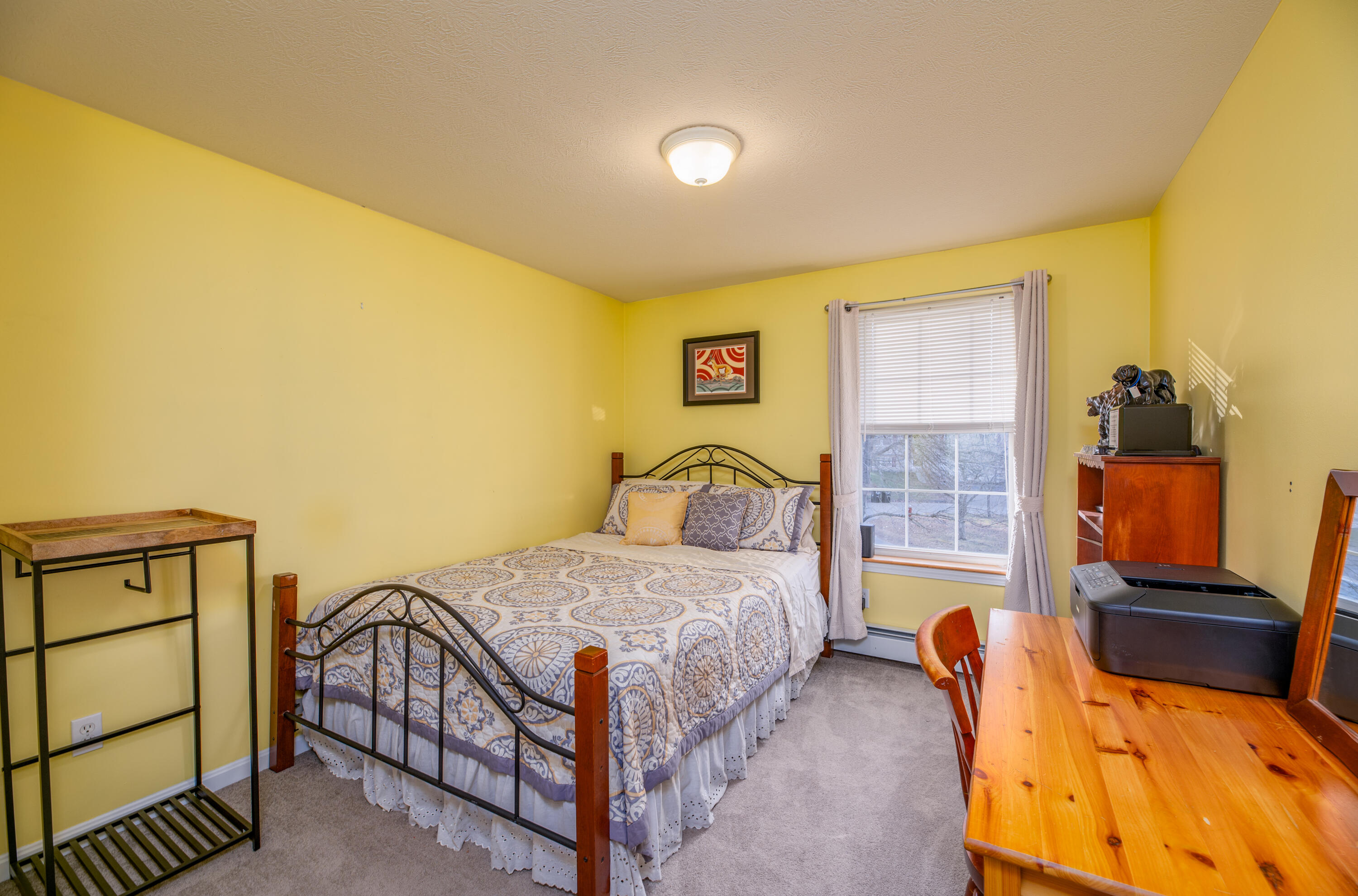 12 St James Place Lewiston ME 04240