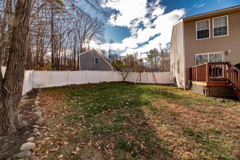 12 St James Place Lewiston ME 04240