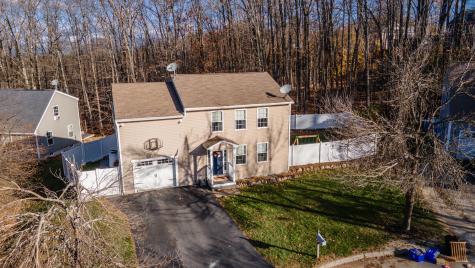 12 St James Place Lewiston ME 04240