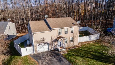 12 St James Place Lewiston ME 04240