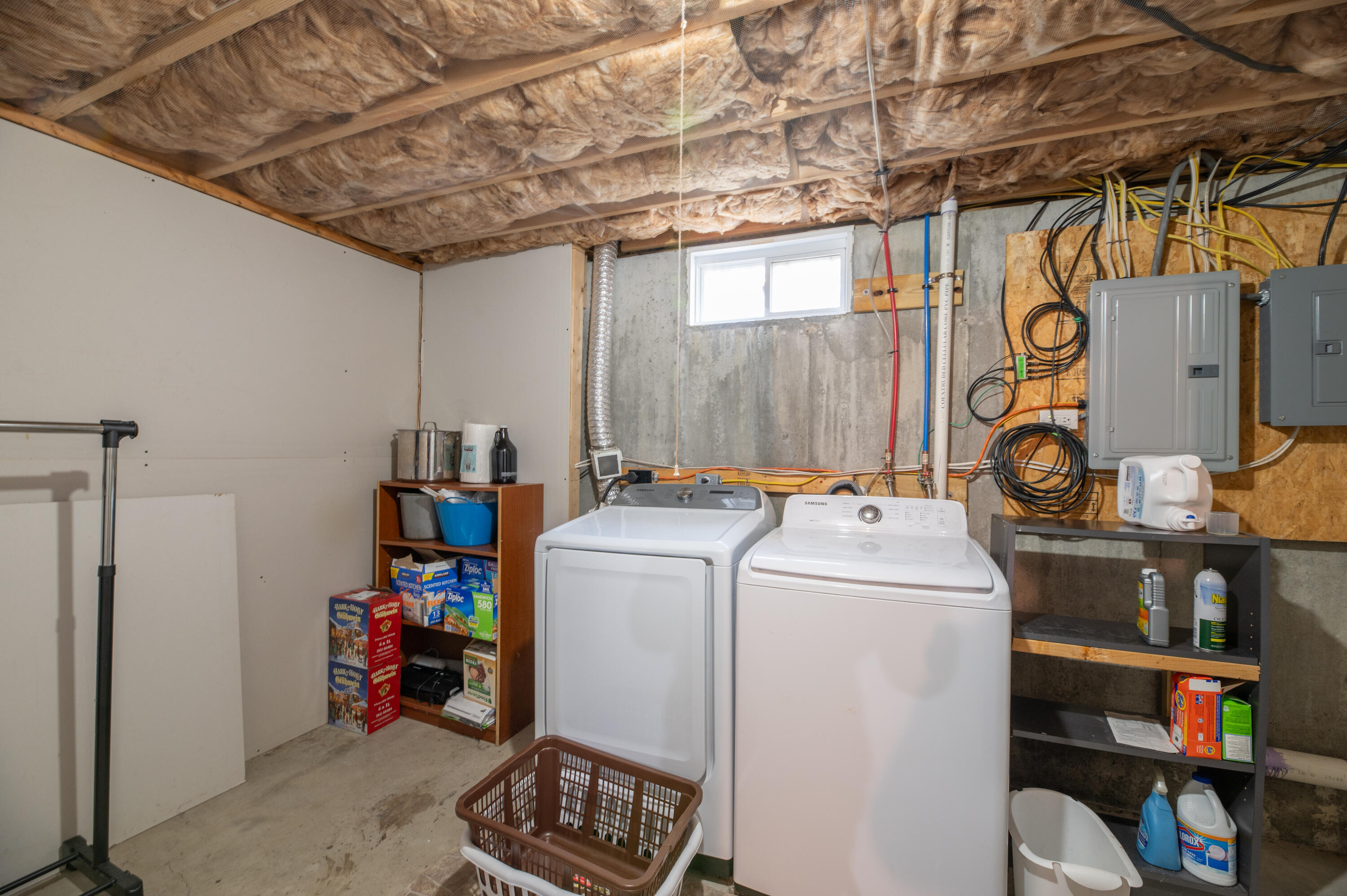 12 St James Place Lewiston ME 04240