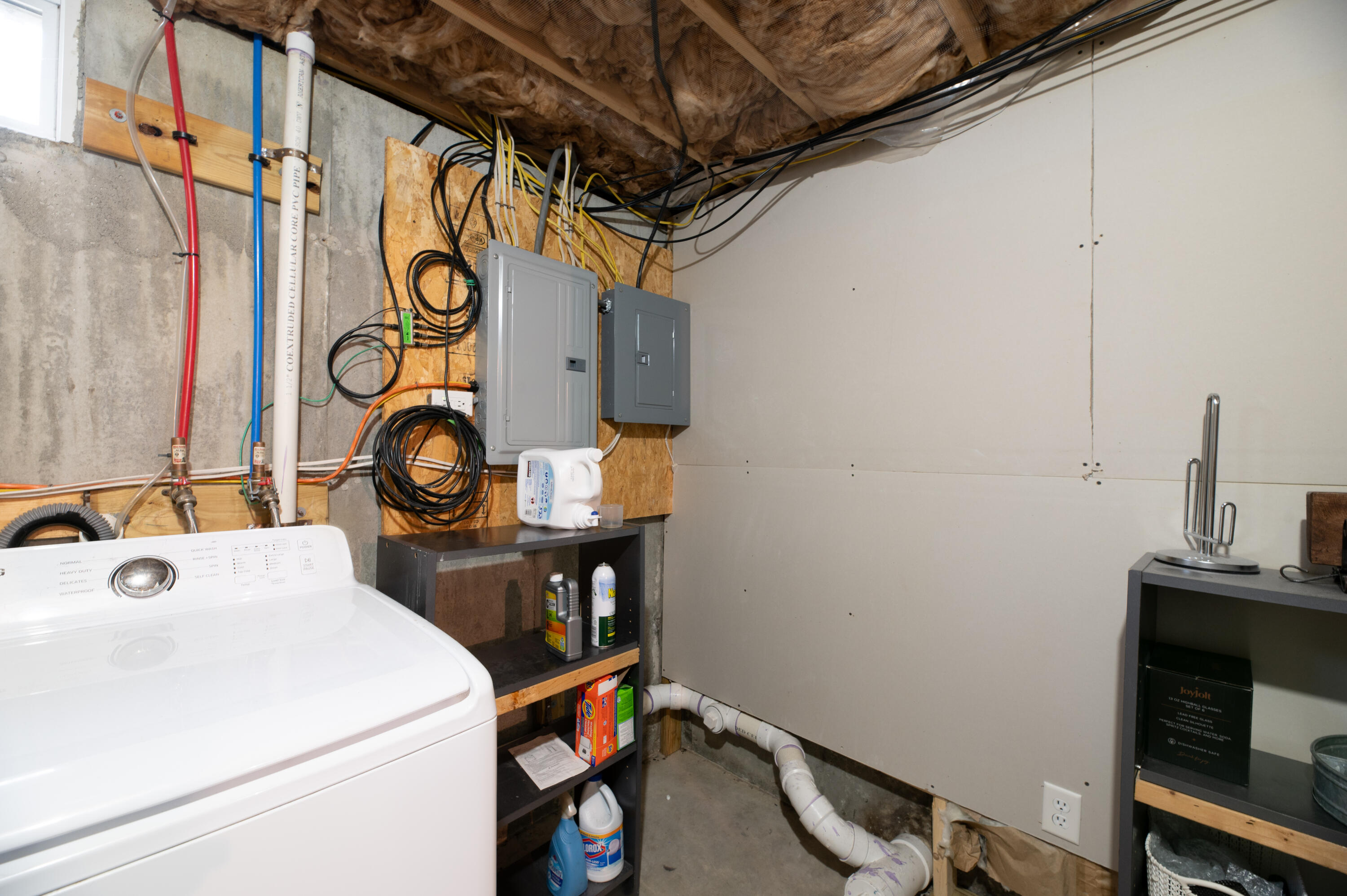 12 St James Place Lewiston ME 04240