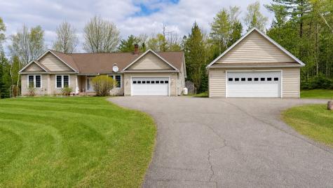 30 Merritt Drive Orono ME 04473