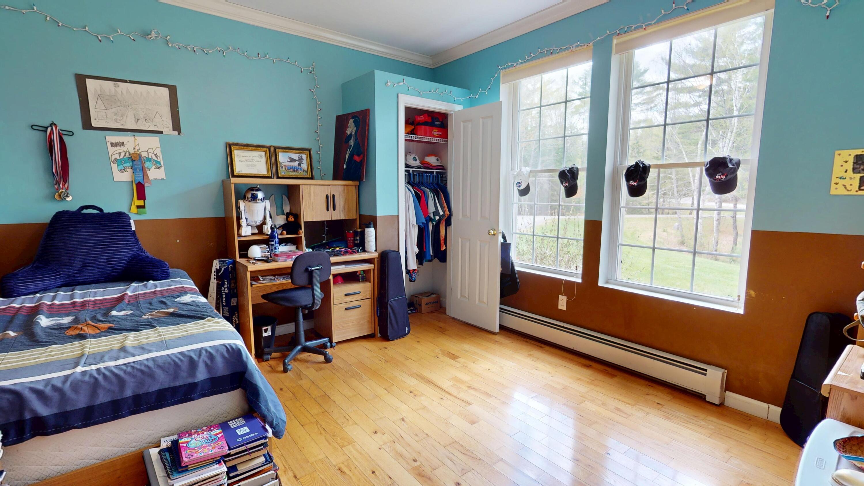 30 Merritt Drive Orono ME 04473