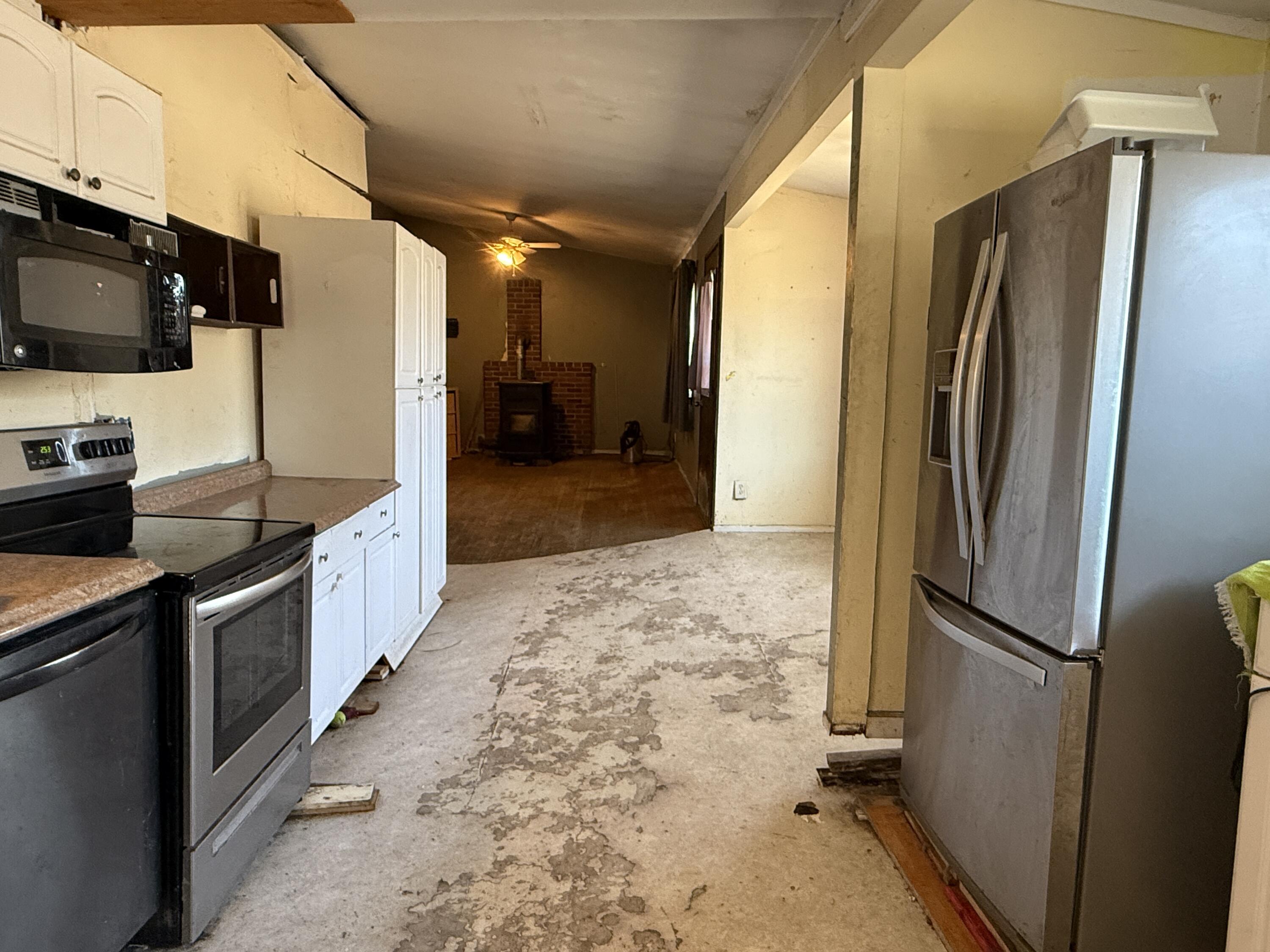 40 Lake View Drive Rockland ME 04841