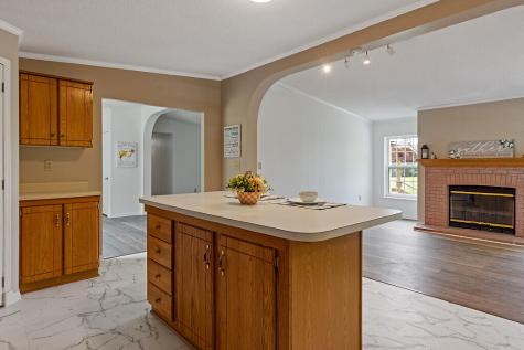 18-a Ginger Place Sidney ME 04330