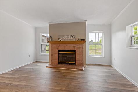 18-a Ginger Place Sidney ME 04330