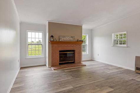 18-a Ginger Place Sidney ME 04330