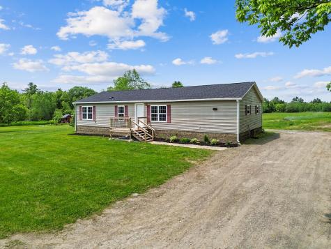 18-a Ginger Place Sidney ME 04330