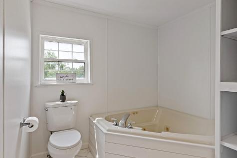 18-a Ginger Place Sidney ME 04330