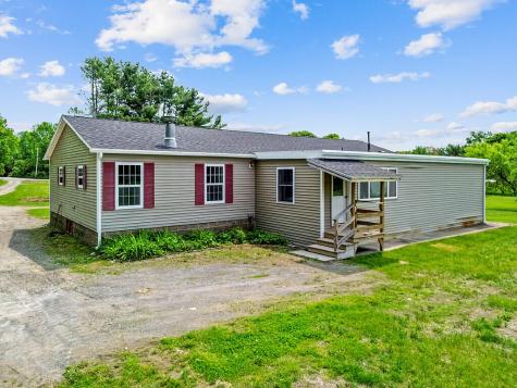 18-a Ginger Place Sidney ME 04330