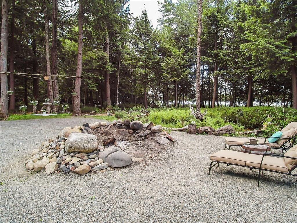 37 Loon Drive Newport ME 04953