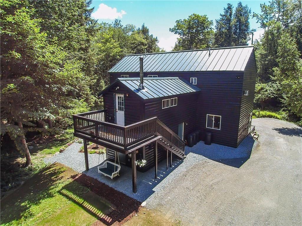 37 Loon Drive Newport ME 04953
