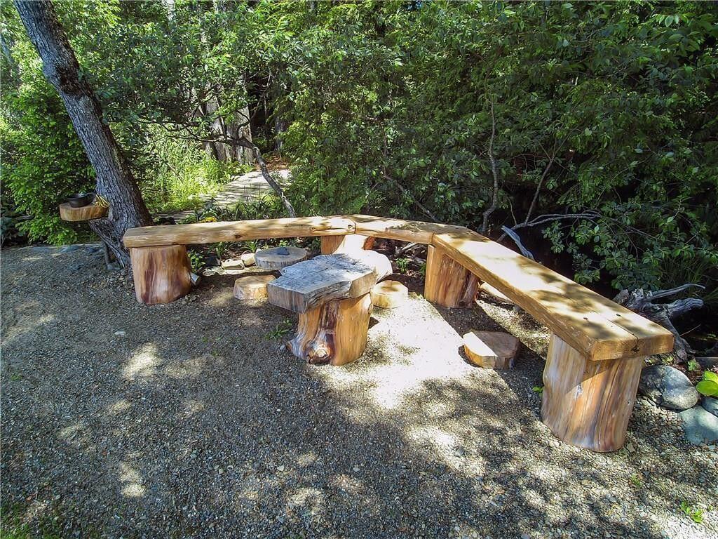 37 Loon Drive Newport ME 04953