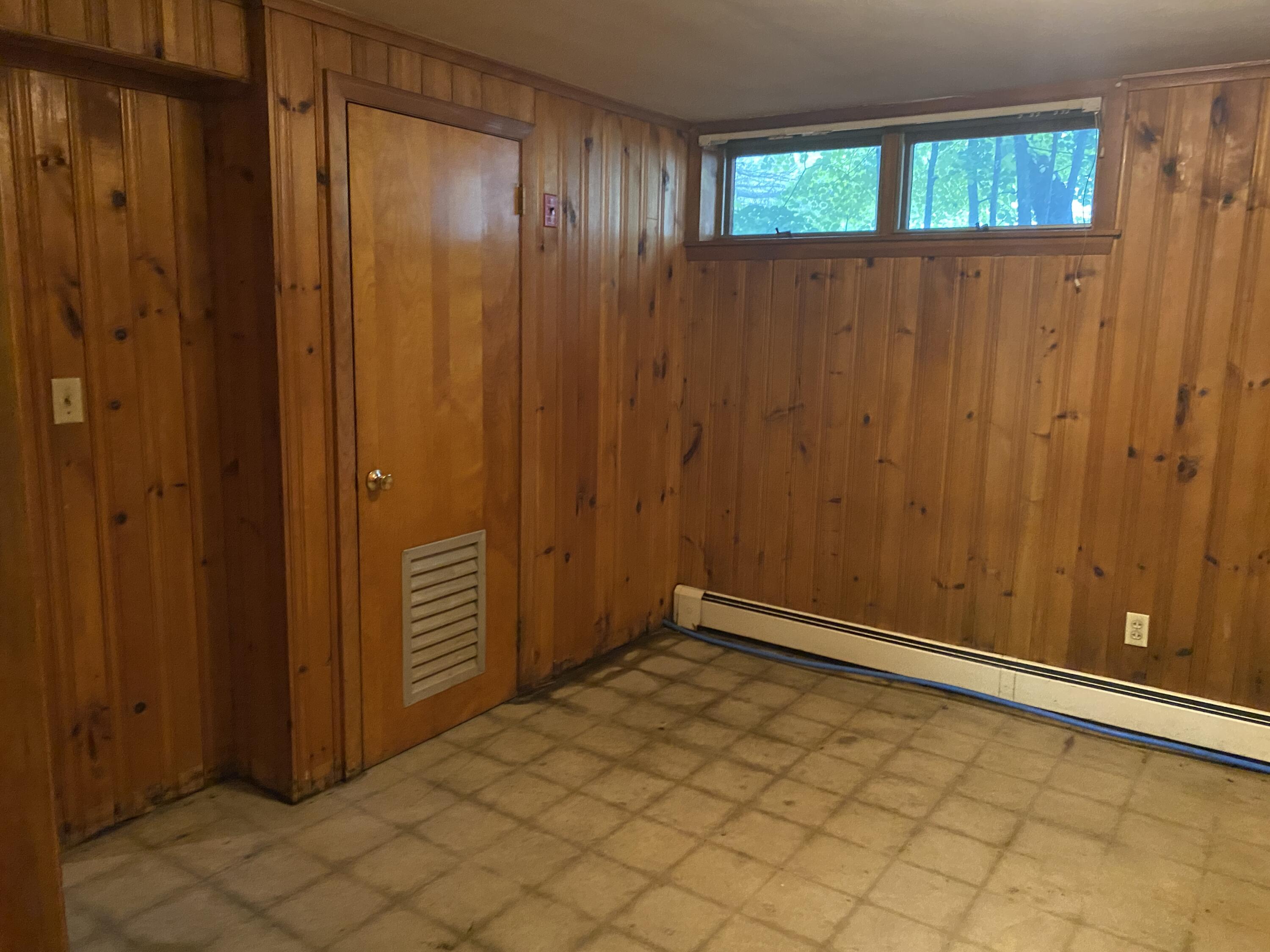 13 Sunset Drive Orono ME 04473