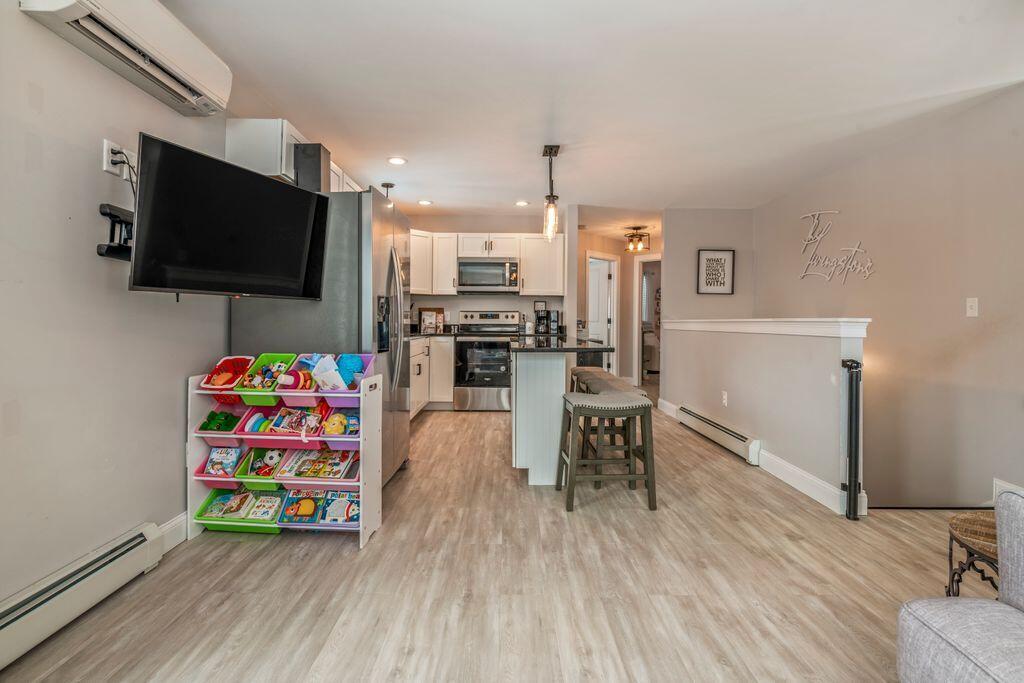 2 Ethan Way Gray ME 04039