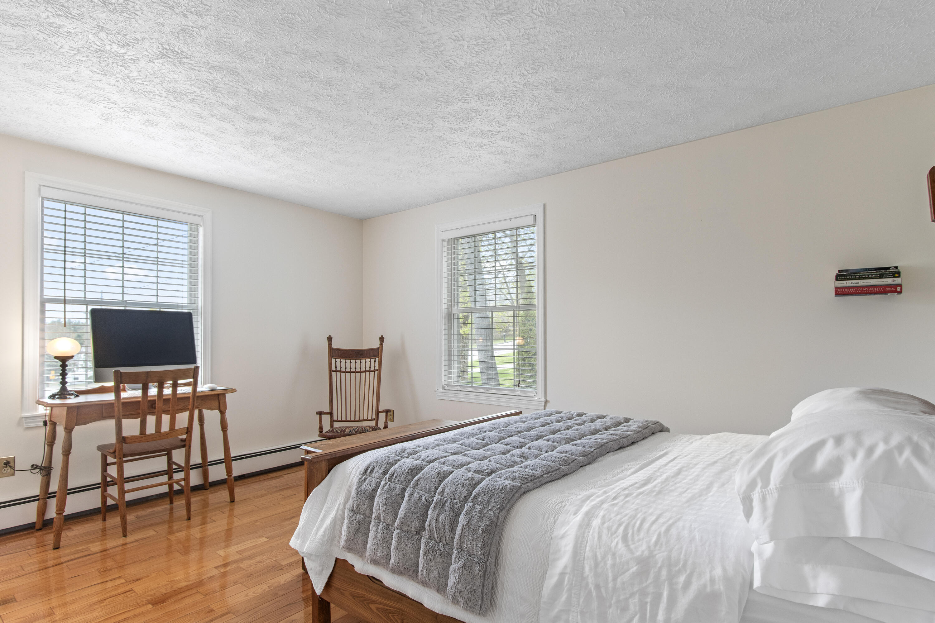 11 Sunset Avenue Lisbon ME 04252