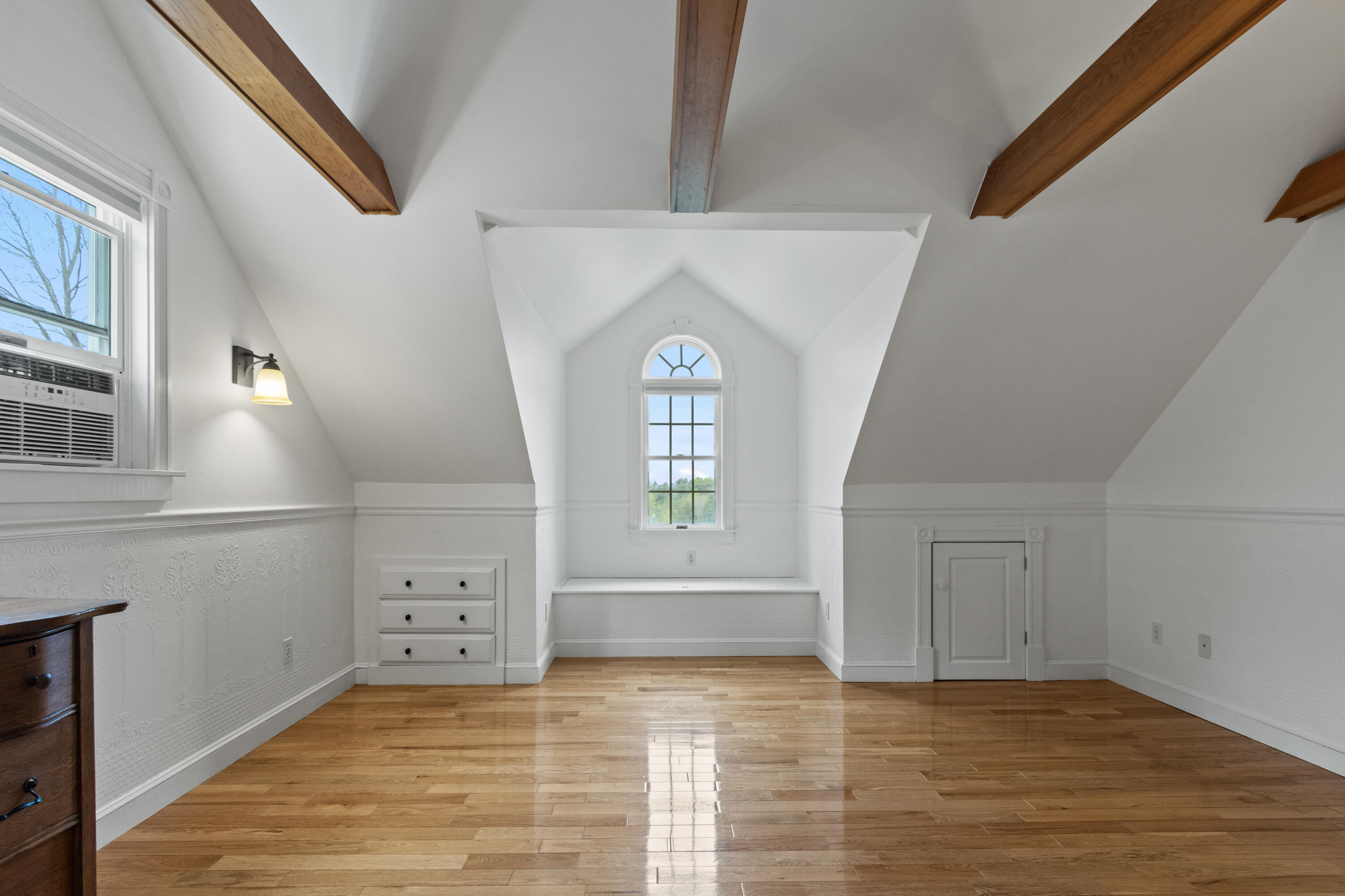 11 Sunset Avenue Lisbon ME 04252