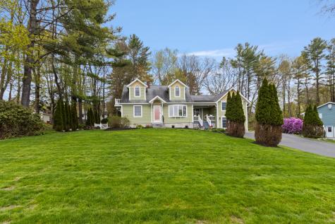 11 Sunset Avenue Lisbon ME 04252