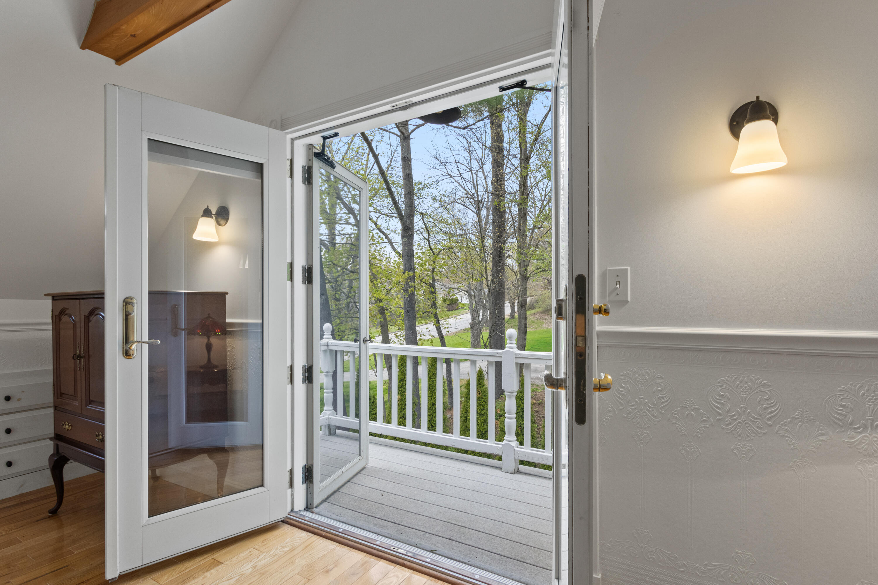 11 Sunset Avenue Lisbon ME 04252