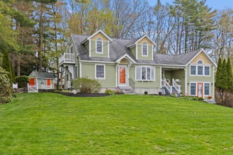 11 Sunset Avenue Lisbon ME 04252