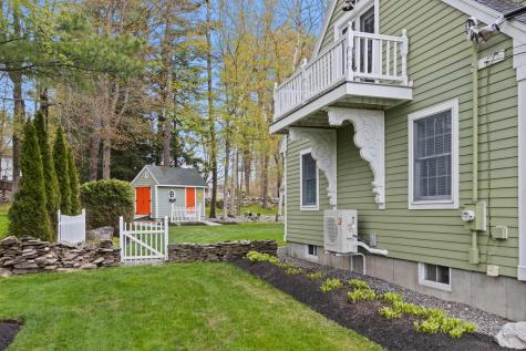 11 Sunset Avenue Lisbon ME 04252