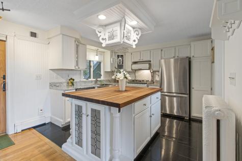 11 Sunset Avenue Lisbon ME 04252