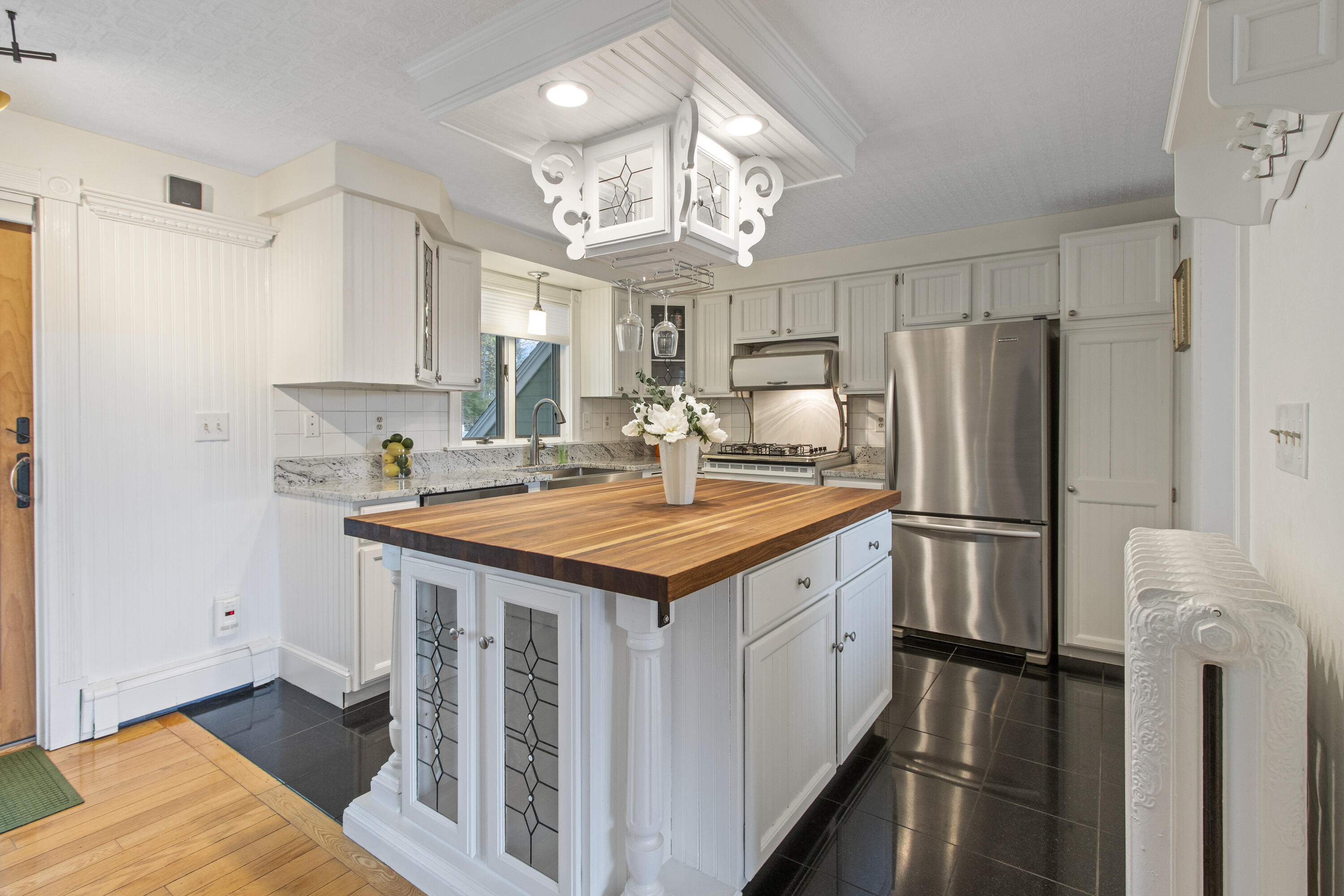 11 Sunset Avenue Lisbon ME 04252