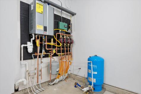 40 Katahdin Way Eddington ME 04428