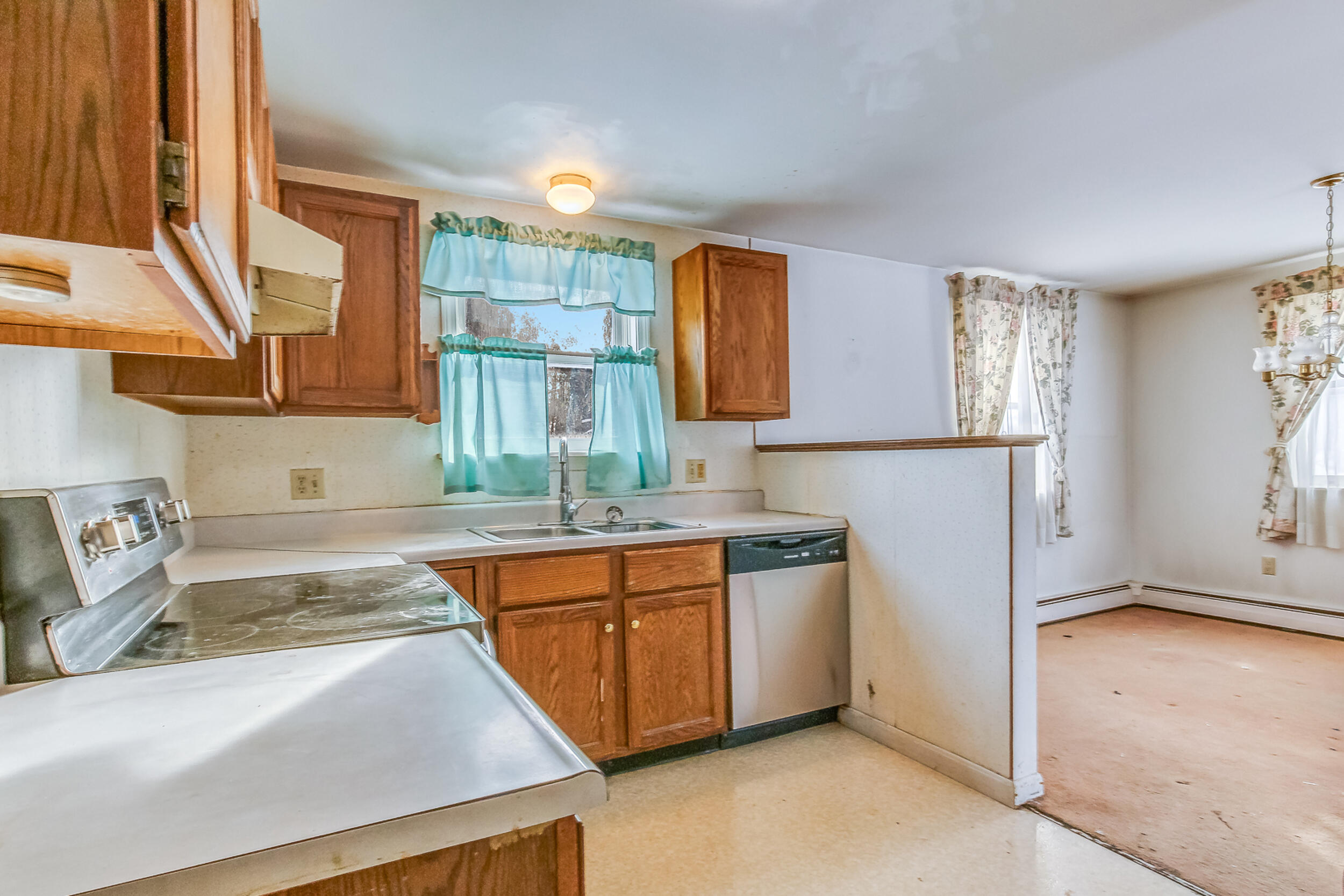 24 Chestnut Drive South Berwick ME 03908