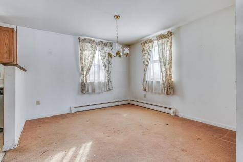 24 Chestnut Drive South Berwick ME 03908