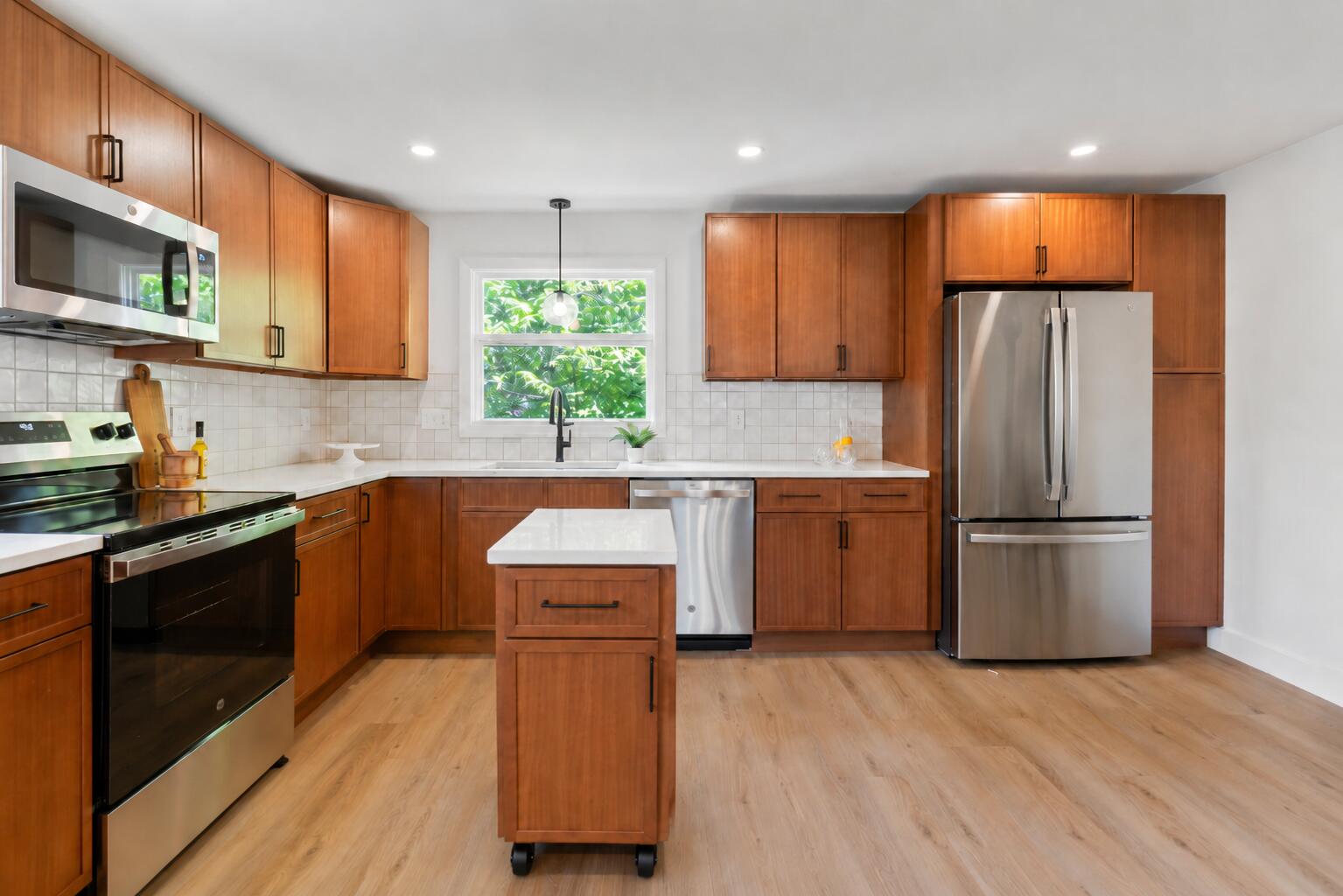 31 Main Street Kittery ME 03904