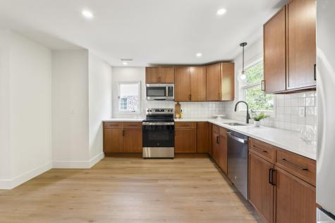 31 Main Street Kittery ME 03904