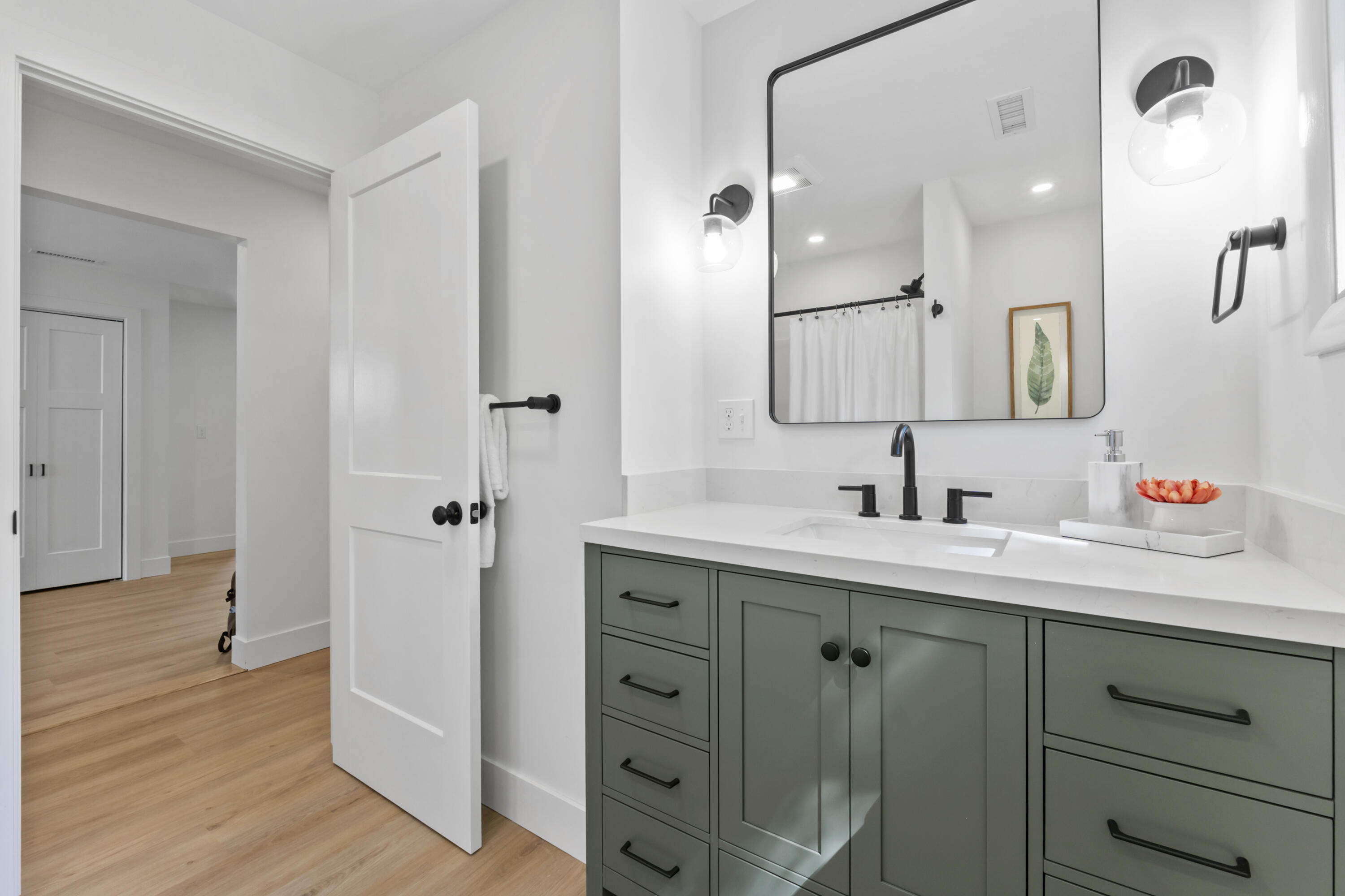 31 Main Street Kittery ME 03904