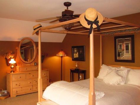 11 Treat Street Belfast ME 04915