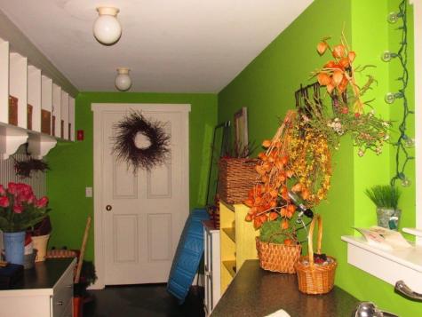 11 Treat Street Belfast ME 04915